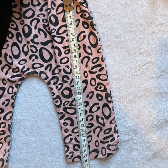 Baby Leopard Print Pants 3-9M Pink Black Animal Print GUC - Picture 10 of 15